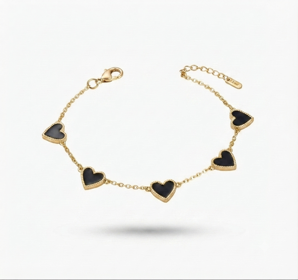 The Black Heart Charm Chain Bracelet