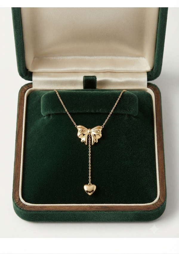 Signature Bow &Little Love Heart Necklace